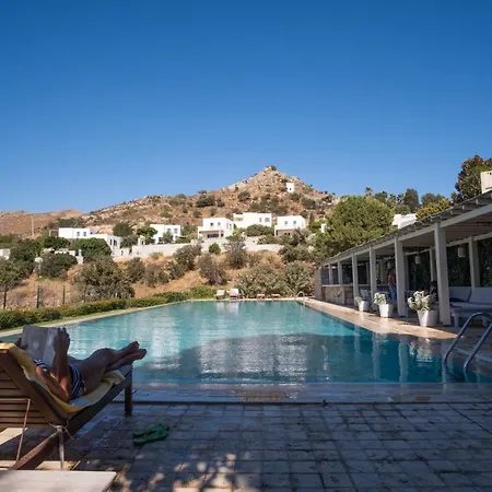 Refreshing House With Shared Pool In