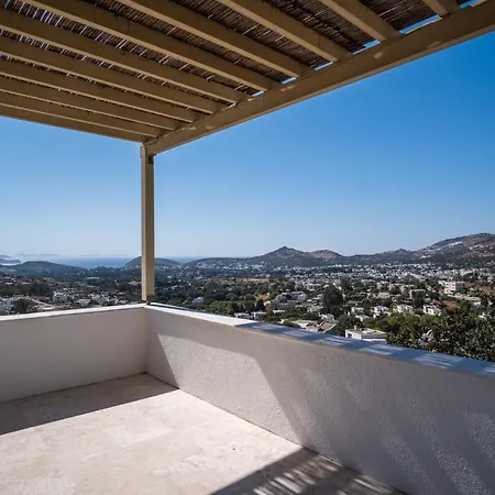 Refreshing House With Shared Pool In ギュムシュルク